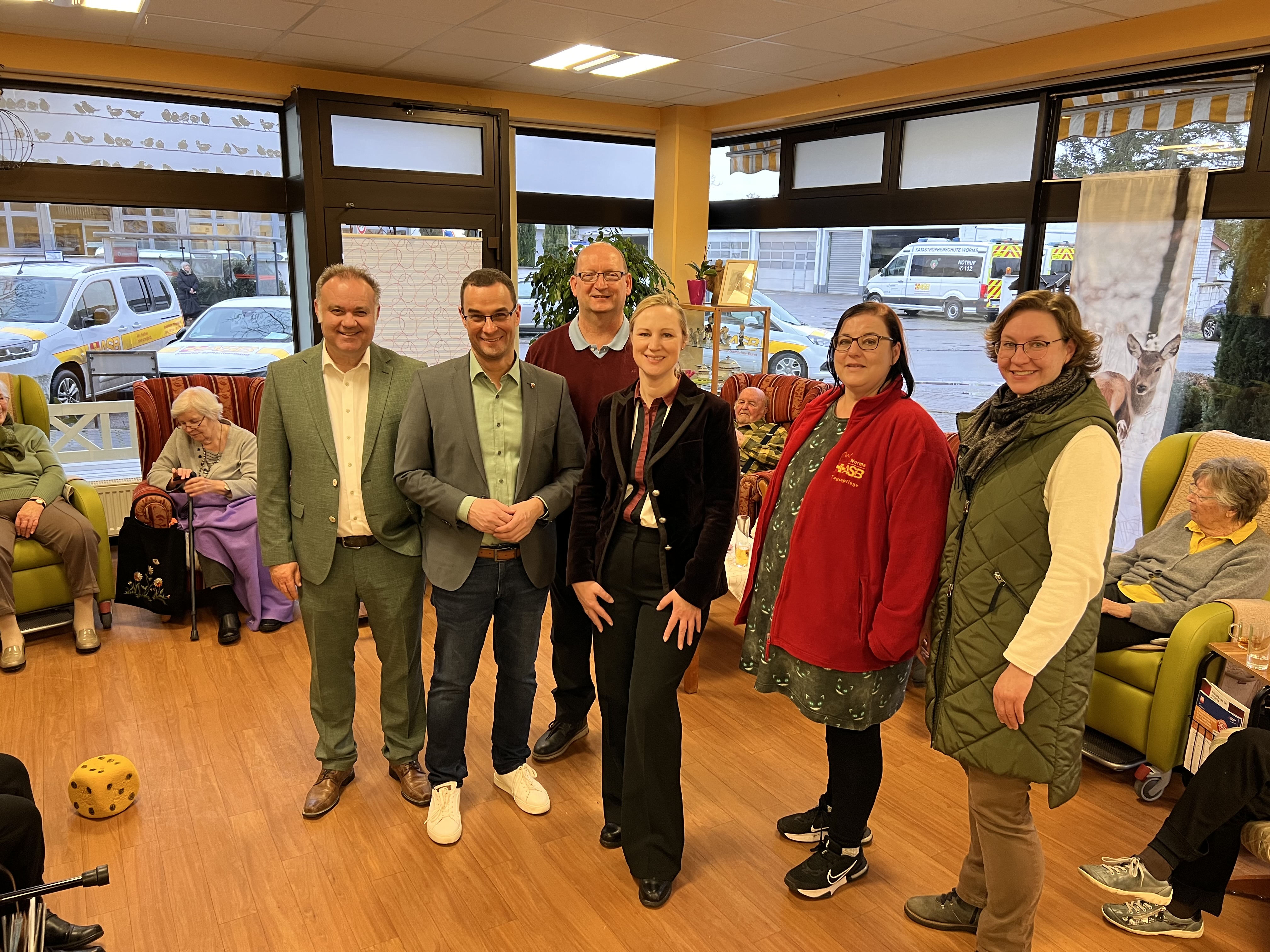 Ministerin besucht Tagespflege